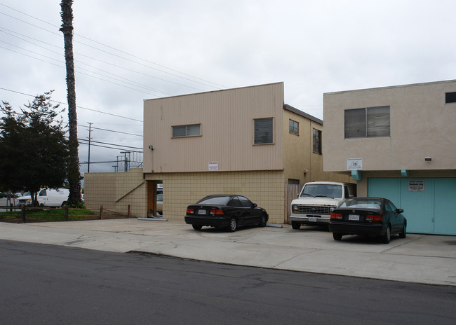 3151 N Park Way in San Diego, CA - Foto de edificio - Building Photo