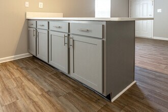 Radius West in Fairdale, KY - Building Photo - Interior Photo