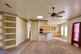 4594 Rock Canyon Loop in Las Cruces, NM - Building Photo - Building Photo