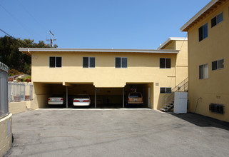 Hilltop Terrace in Ventura, CA - Building Photo - Building Photo