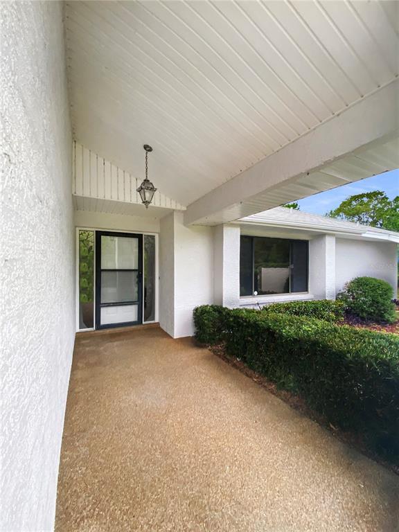 2348 Evenglow Ave in Spring Hill, FL - Building Photo - Building Photo