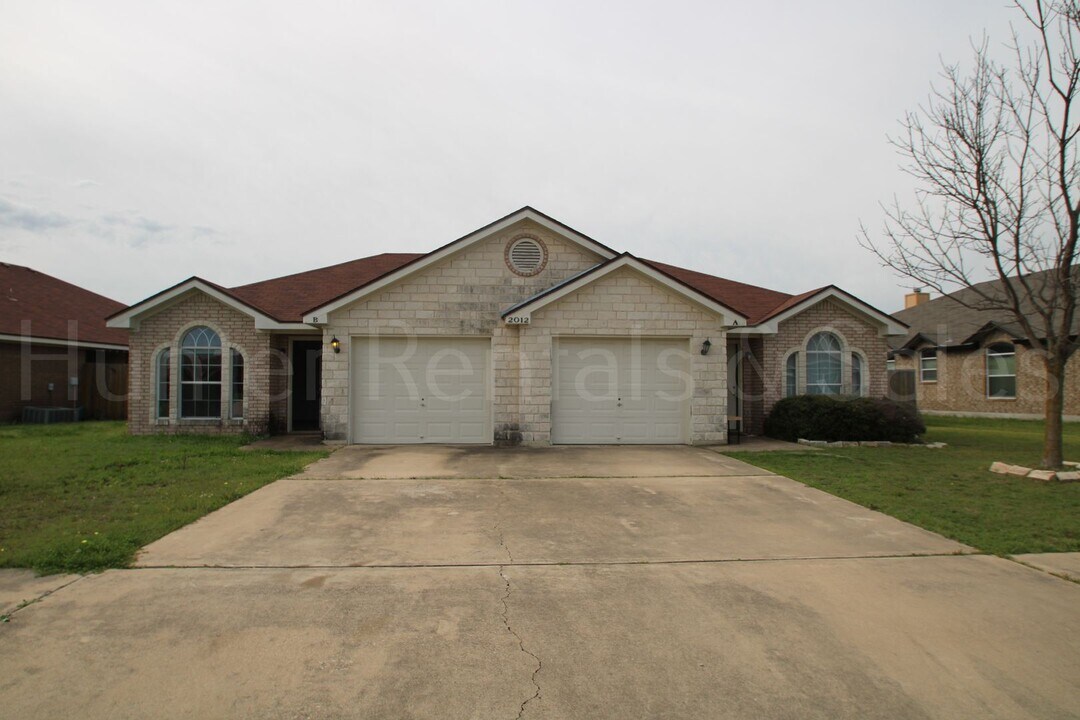 2012 Schorn Dr in Killeen, TX - Building Photo