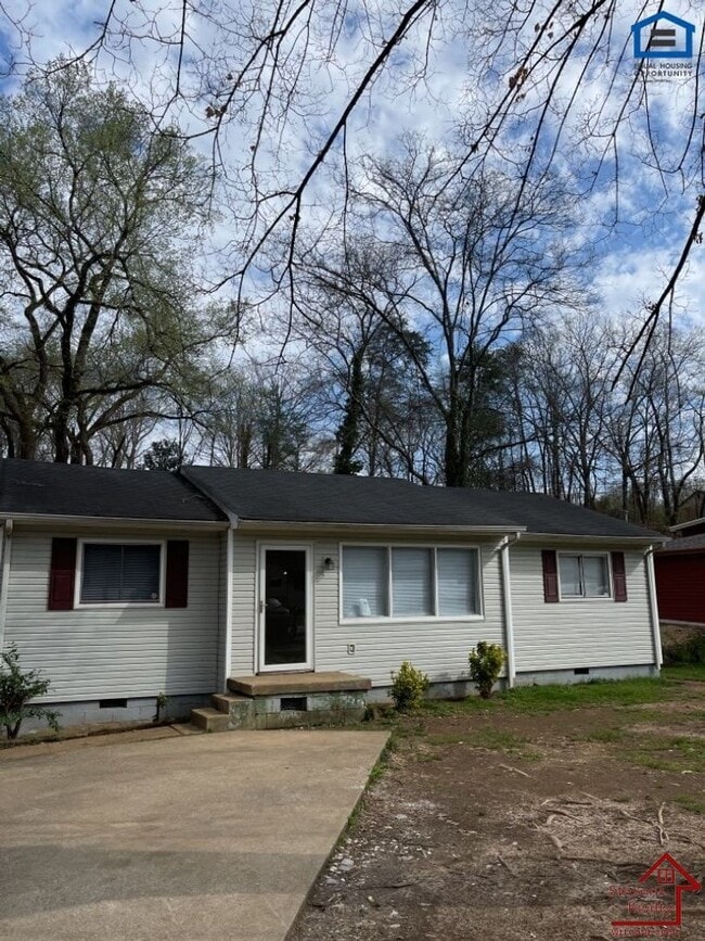 property at 1720 Cambridge Dr