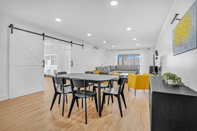 1210 Sugar Sands Blvd in West Palm Beach, FL - Building Photo - Building Photo