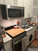 583 Beacon St, Unit B in Boston, MA - Building Photo