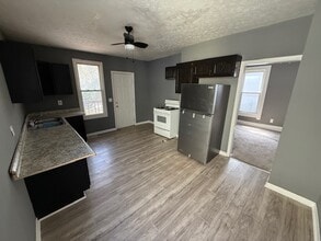 1407 E 90th St in Cleveland, OH - Building Photo - Building Photo