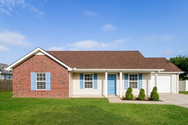 property at 2244 Rosecran Cir