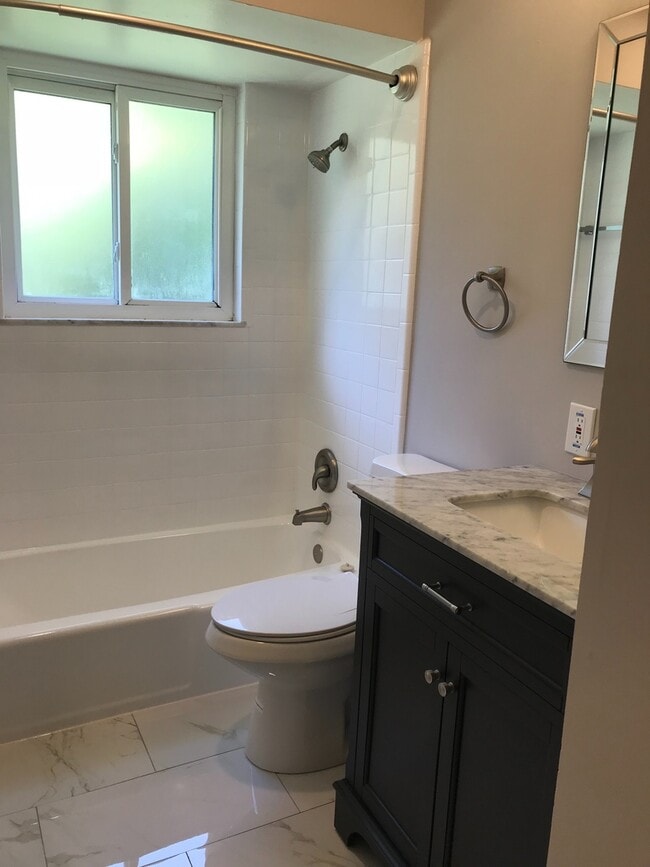 property at 2309 Ida Dr