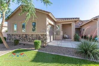 22327 E Desert Spoon Dr in Queen Creek, AZ - Building Photo - Building Photo