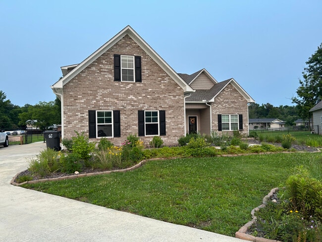 property at 308 Lk Vw Ct