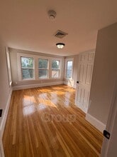 4 Milton St in Lynn, MA - Building Photo - Building Photo