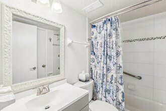 880 Jimmy Buffett Mem Hwy in St. Augustine, FL - Building Photo - Building Photo