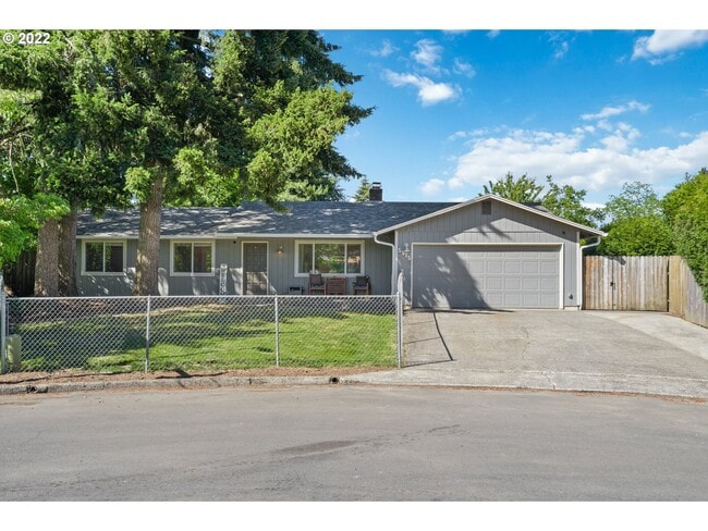 5515 NE 41st Ave in Vancouver, WA - Foto de edificio - Building Photo