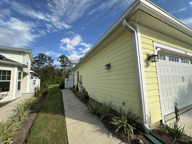 1313 Beachcomber Blvd in Hardeeville, SC - Building Photo - Building Photo