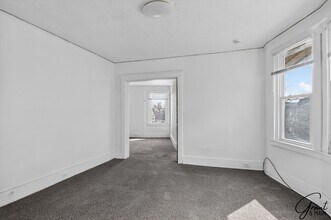 72-74 Pilgrim St in Highland Park, MI - Building Photo - Building Photo