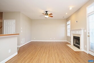 9033 W End Cir in Crozet, VA - Building Photo - Building Photo