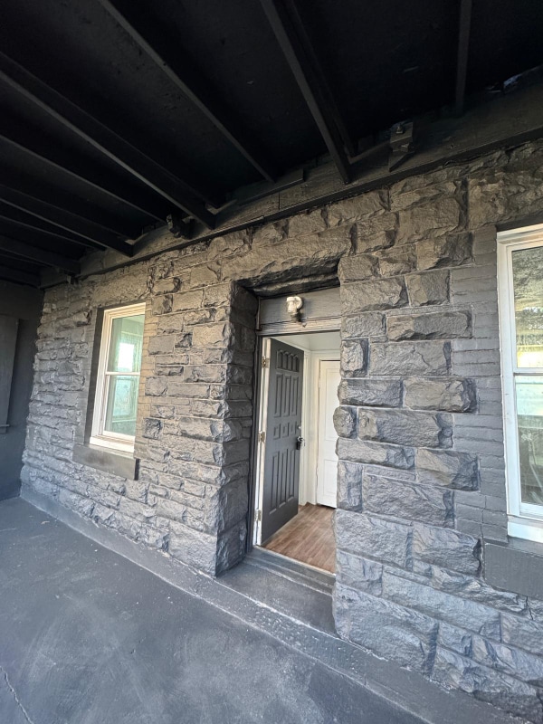 308 Bessemer Ave, Unit 4 in East Pittsburgh, PA - Building Photo - Building Photo