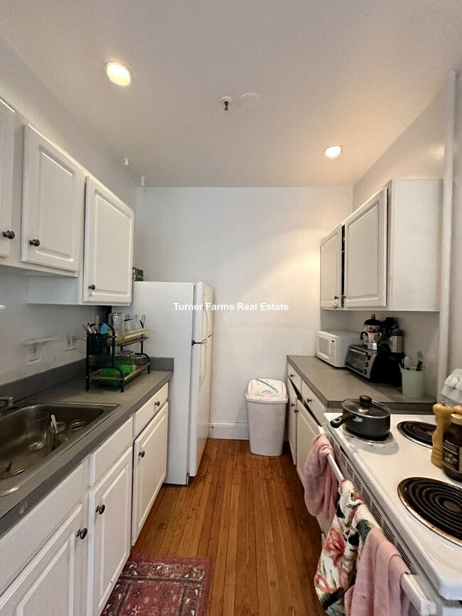 70 Fenway, Unit 32 in Boston, MA - Building Photo - Building Photo