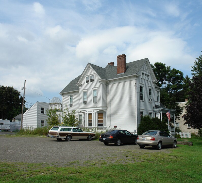 223-225 Allen St in Hudson, NY - Foto de edificio