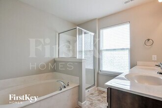 121 Brookview Way Dr in O'Fallon, MO - Building Photo - Building Photo