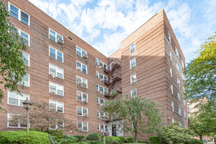 8802 35th Ave in Jackson Heights, NY - Building Photo