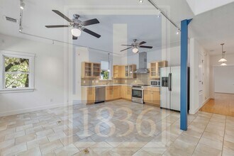404 W Monroe St in Austin, TX - Building Photo - Building Photo