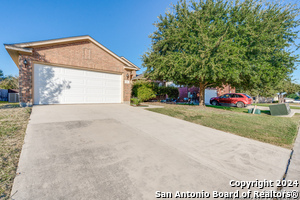 125 Falling Sun in Cibolo, TX - Building Photo