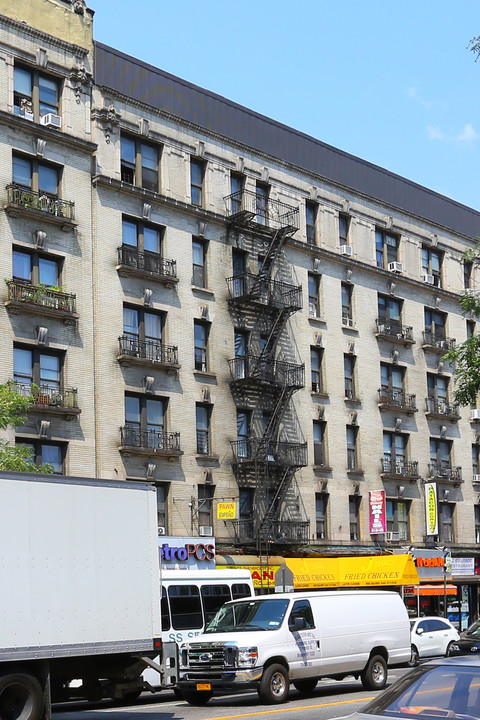 700 W 178th Street in New York, NY - Foto de edificio