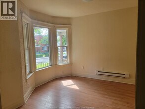 821 Bruce Ave in Windsor, ON - Building Photo - Building Photo