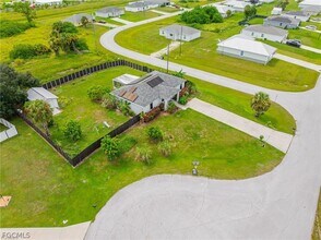 9012 S Indio Ct in La Belle, FL - Building Photo - Building Photo