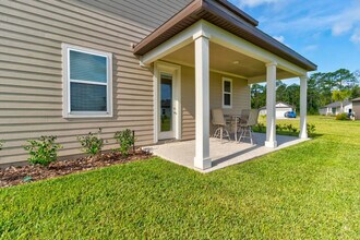 509 Falcon Ridge Rd in St. Augustine, FL - Foto de edificio - Building Photo