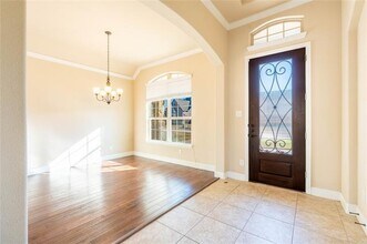 9101 Waters Ln in Rowlett, TX - Building Photo - Building Photo