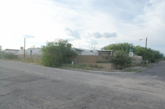 Rillito River Park in Tucson, AZ - Building Photo - Building Photo