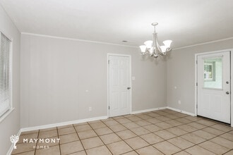 4072 Old Trail Rd W in Martinez, GA - Building Photo - Building Photo