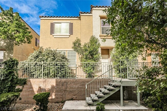 7560 Trendy Ct in Las Vegas, NV - Building Photo - Building Photo