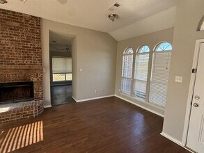 10931 Castle Dr in Frisco, TX - Building Photo - Building Photo