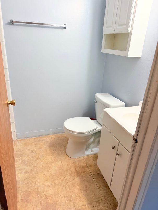 8904 Shawn Dr in Sterling Heights, MI - Foto de edificio - Building Photo