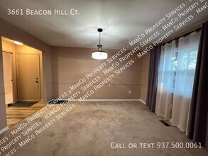 3661 Beacon Hill Ct in Dayton, OH - Building Photo - Building Photo