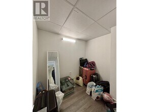 1111 Richards St in Vancouver, BC - Building Photo - Building Photo