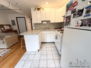 38 Sheafe St, Unit 3 in Boston, MA - Building Photo - Building Photo
