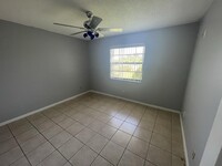 5924 Longbow Ln in Haverhill, FL - Foto de edificio - Building Photo