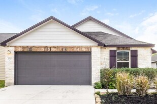 2028 Atticus Dr in San Antonio, TX - Building Photo