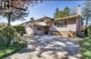 6511 Granville Crescent in Richmond, BC - Building Photo