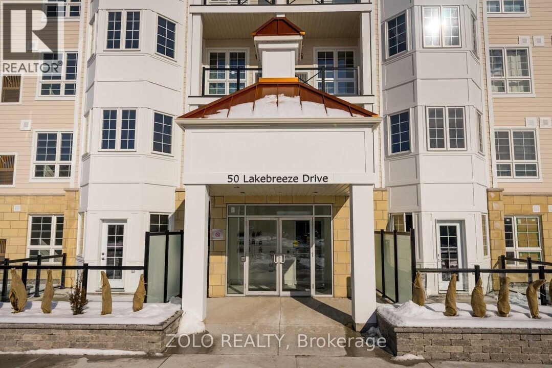 50-350 Lakebreeze Dr in Newcastle, ON - Building Photo