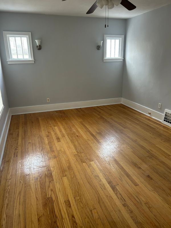 property at 124 Woodruff Ave