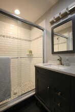 20 George St, Unit 2 in Somerville, MA - Building Photo - Building Photo