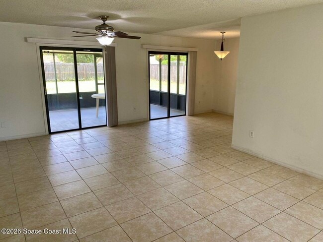 1279 Valencia St SE in Palm Bay, FL - Building Photo - Building Photo