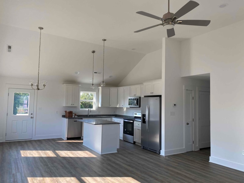 302 Indian Dr in Kill Devil Hills, NC - Building Photo