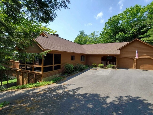 property at 30 Dorset Ln