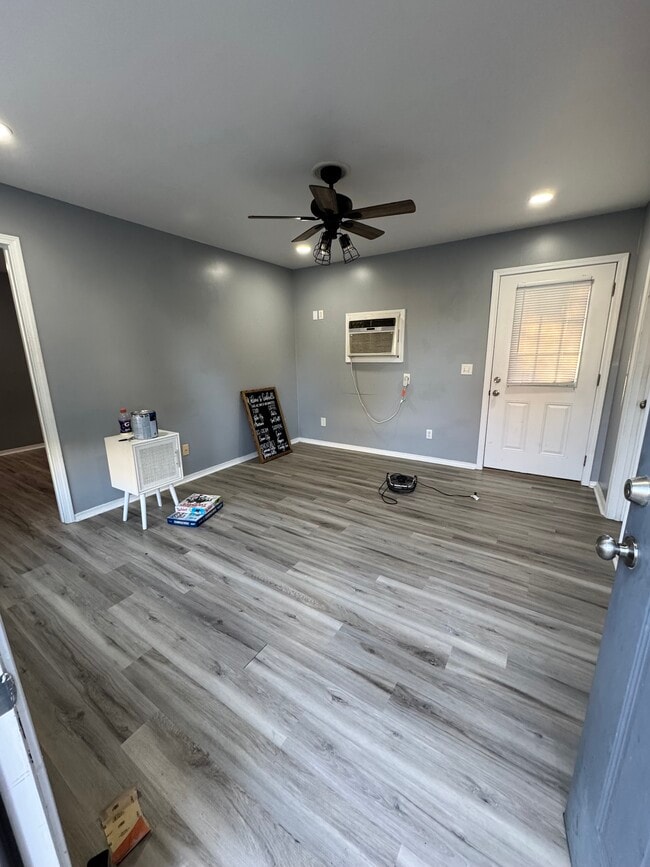 1054 Johnnie Bud Ln in Cookeville, TN - Building Photo - Building Photo